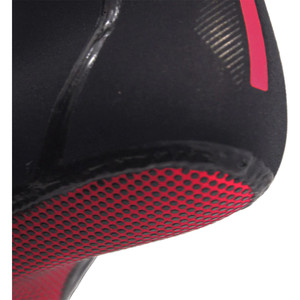 2024 Zone3 Neoprene Heat-Tech Warmth Socks NA18UHTS101 - Black / Red